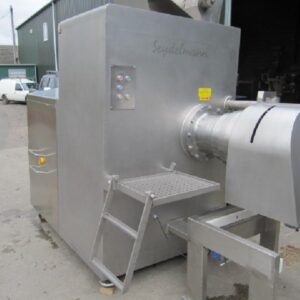 Seydelmann GW300 Frozen block grinder
